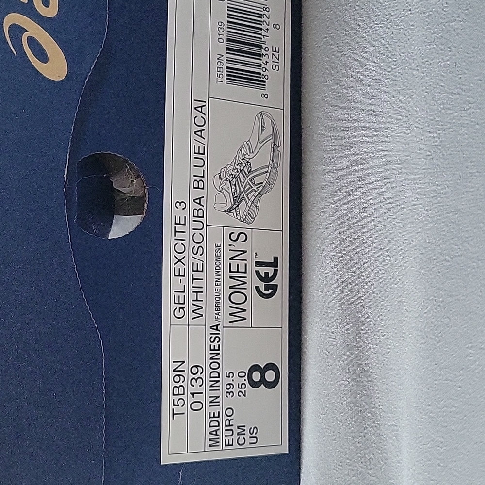ASICS Sneakers - Picture 2 of 4